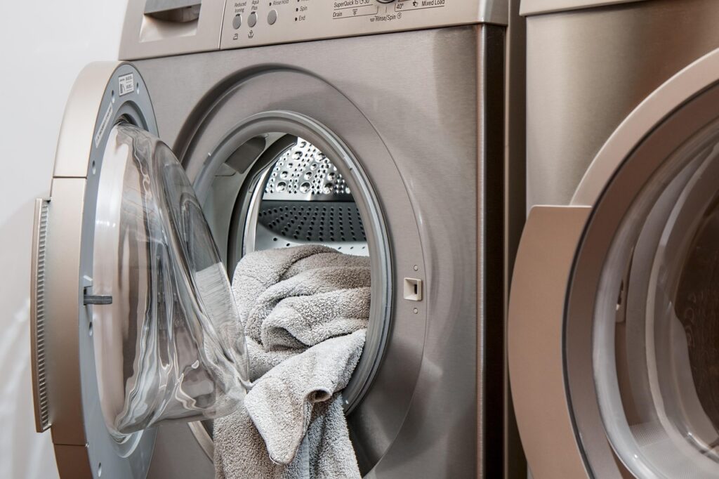 How to Clean and Maintain a Dryer Vent dryer